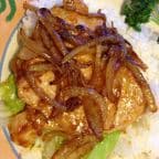 Best 干煎洋葱猪扒饭 Onion Pork Chop with Oyster Sauce in Millbrae, CA